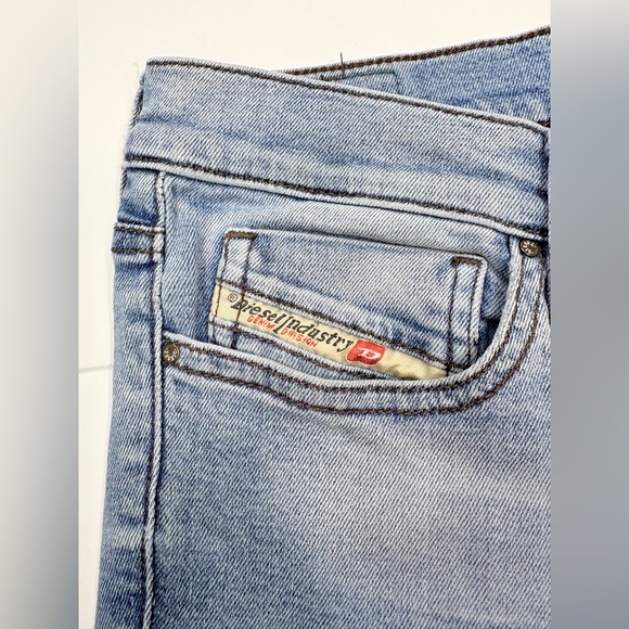 Diesel Straizgee Slim Straight Low Rise Jeans Size 28 Made in USA - Picture 3 of 12